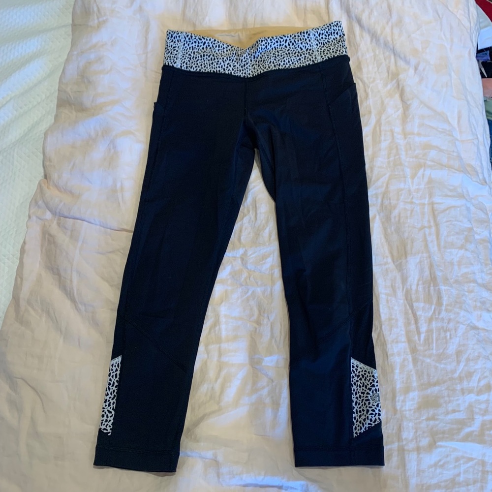 Lululemon crop leggings